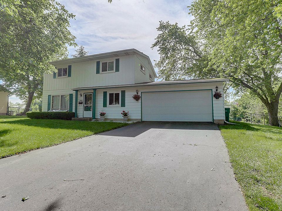 1st image of 36241 N Mill Ct