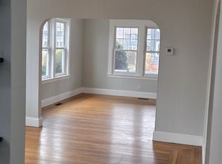 61 Friendly Rd FLOOR 1, Cranston, RI 02910