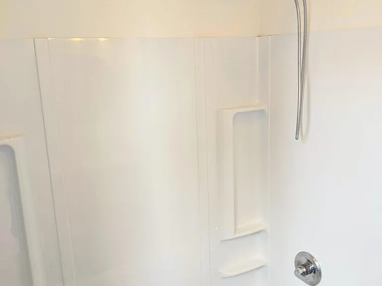 Spacious bathtub + shower