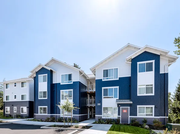 Huckleberry Apartments, 220 SE 143rd Ave #2B-1Ba-700Sqft, Portland, OR 97233