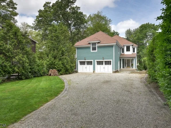 99 Cedar Lake E, Denville Twp., NJ 07834