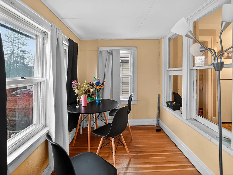 822 E Dayton St #2 — Photo 3
