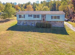 225 Pine Ridge Rd, Aspers, PA 17304