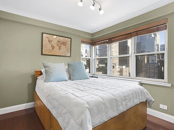 2nd image of 166 E 35th St APT 15C