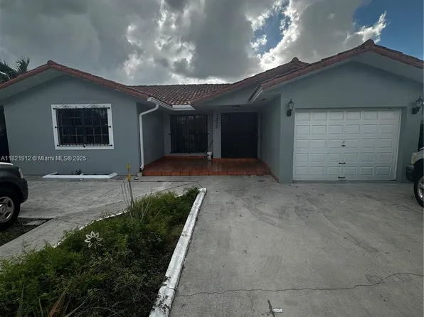7535 W 5th Ct, Hialeah, FL 33014