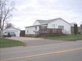 11610 N 2600 East Rd, Ellsworth, IL 61737