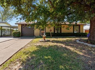 3120 Parliament St, Irving, TX 75062