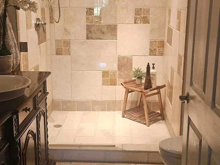 2805 Veronia Dr #107 — Photo 23