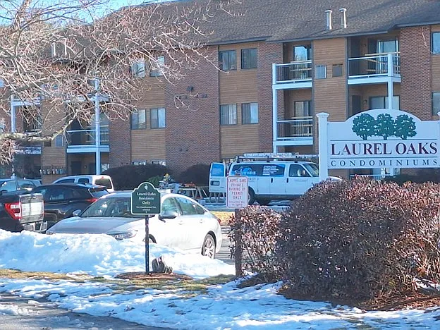15 Blackstone Dr #25 — Photo 1