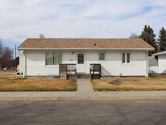 2nd image of 1104 East St