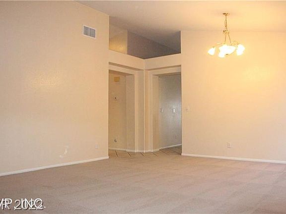 4th image of 8490 Green Mesa Ct