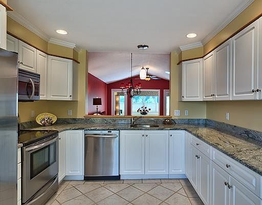 3rd image of 93 Southpointe Drive #93