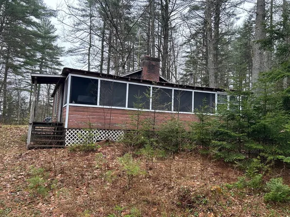 1624 Tenney Pond Road, Newbury, VT 05081
