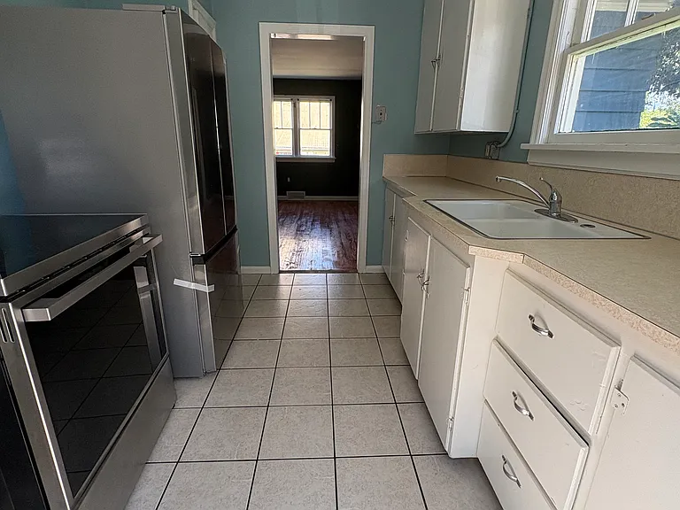 513 S 9th Ave — Photo 9