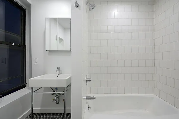 Rented by Aether Property Group | media 15