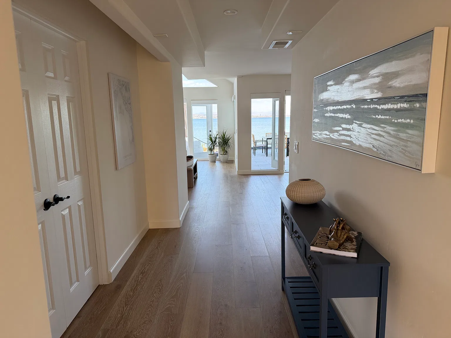 5 bed, 2666 sqft, $12,000 — Photo 3