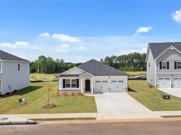 346 Friendship Oak Way, Hampton, GA 30228