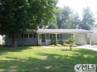 232 N Ridgeway Dr, Battle Creek, MI 49015