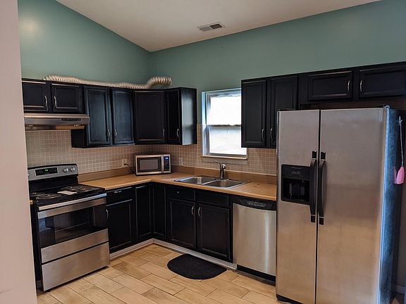 2nd image of 4710 Carvel Ave