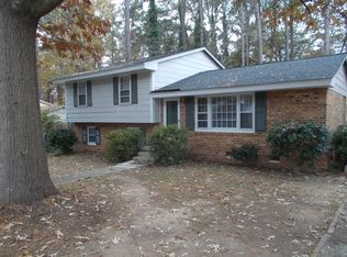 3501 Huntleigh Dr, Raleigh, NC 27604