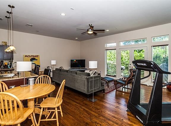 4th image of 5618 Lindell Ave #3