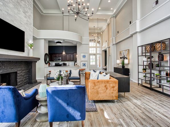 4101 S Hulen St #87baefa3e