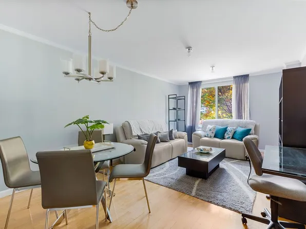 21 S End Ave APT 434, New York, NY 10280
