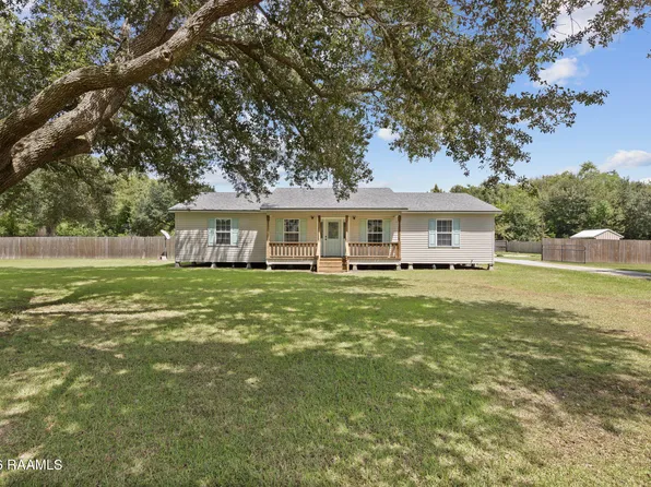 205 Michael Dr, Scott, LA 70583
