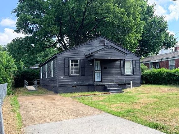 2nd image of 2156 Ethlyn Ave