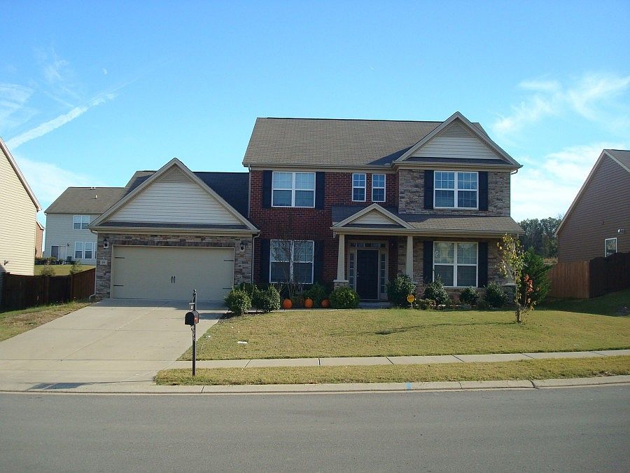1st image of 38 Drakes Dr