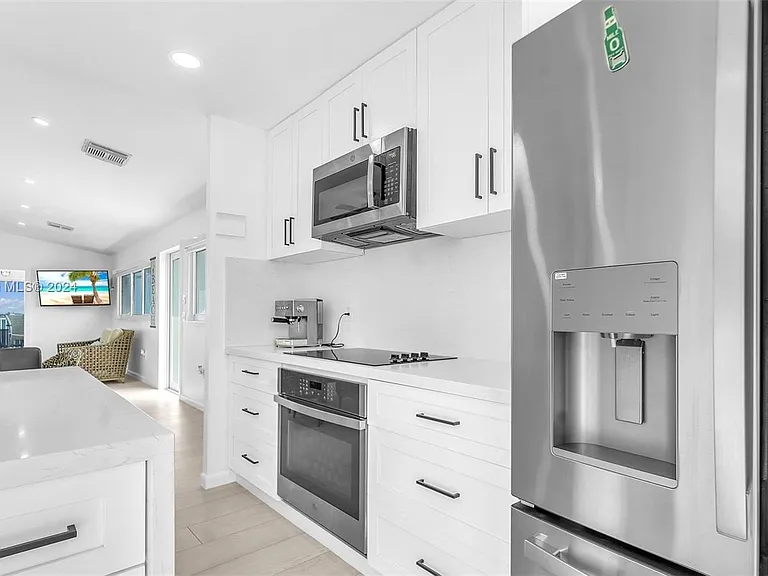 441 La Fitte Rd — Photo 58