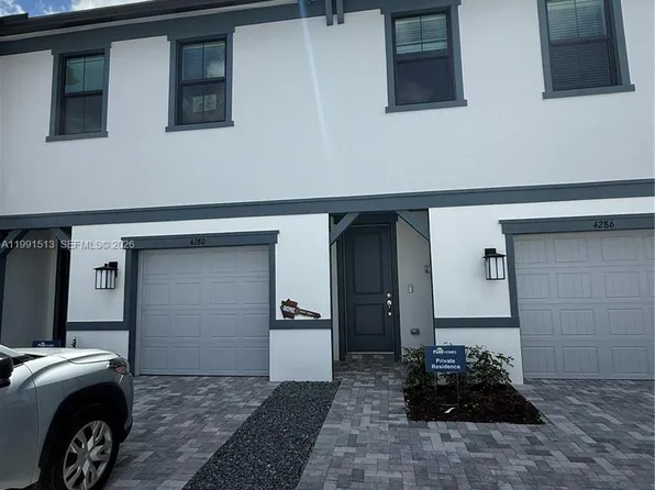 4286 Effendi Dr, Lake Worth, FL 33462