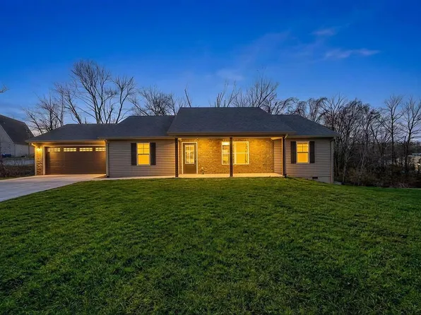 167 Sky View Meadow Dr, Crossville, TN 38555