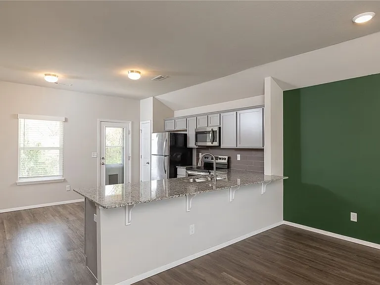 899 E Sparrow Cir — Photo 10