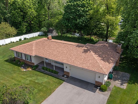 5th image of 3724 Basswood Dr SW