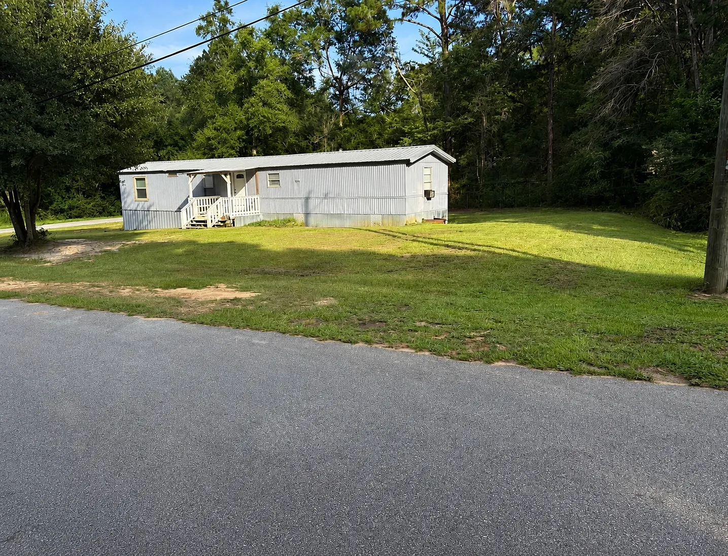2 bed, 1.5 bath, 980 sqft, $1,200 — Photo 2