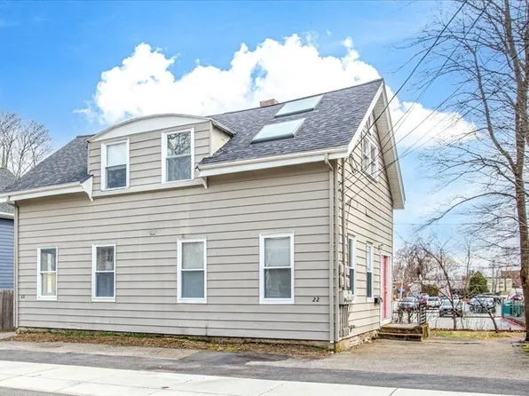 20-22 Maple St, Norwood, MA 02062