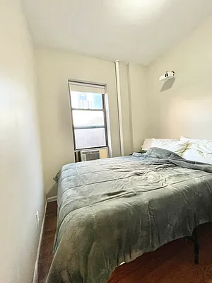 Rented by Corcoran | media 7