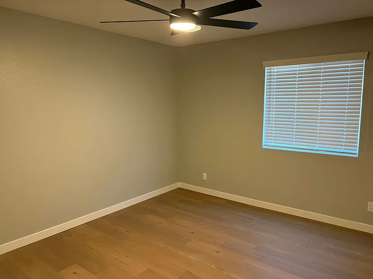 Corona Pointe Resort — Photo 222