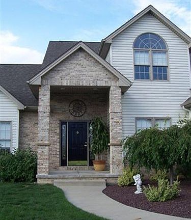 2nd image of 382 Royal Birkdale Dr