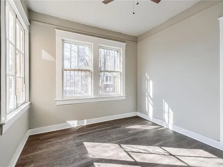 1445 Lucile Ave SW #3 — Photo 16
