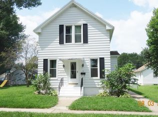 1904 Mallory St SW, Cedar Rapids, IA 52404