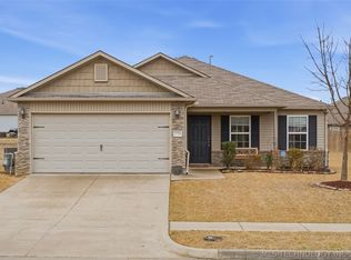 5770 E 146th Pl S, Bixby, OK 74008