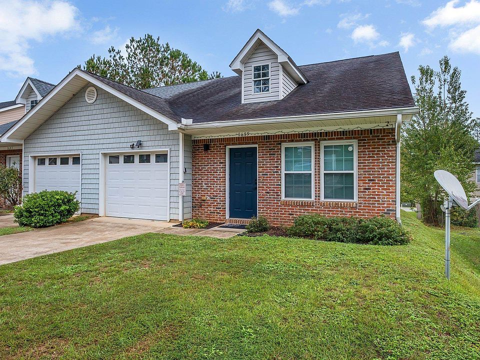 1st image of 1695 Corey Wood Cir