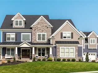 905 Penticon Ln, Warrendale, PA 15086