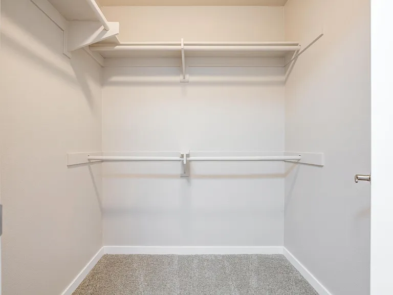 River Ranch Townhomes & Apartments — Photo 69