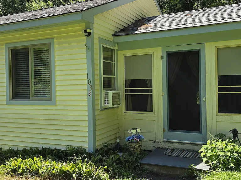 103B South Rd — Photo 3