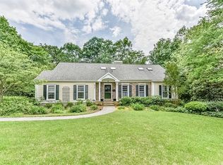 3724 Country Ridge Rd, Charlotte, NC 28226