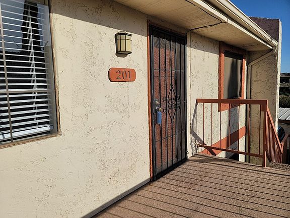3rd image of 16805 E El Lago Blvd Unit 201