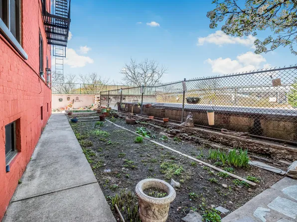 512 Kappock Street 3J image 18 of 19